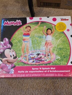 Disney Minnie Pink and Purple Spray 'N Splash Water Mat